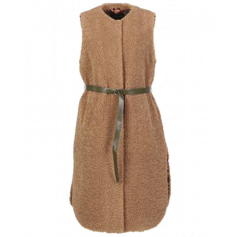 sleeveless coat